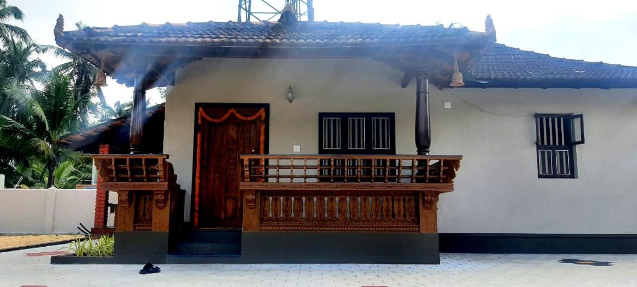 Coastal Hideoout Family Cottages Malpe Exterior photo